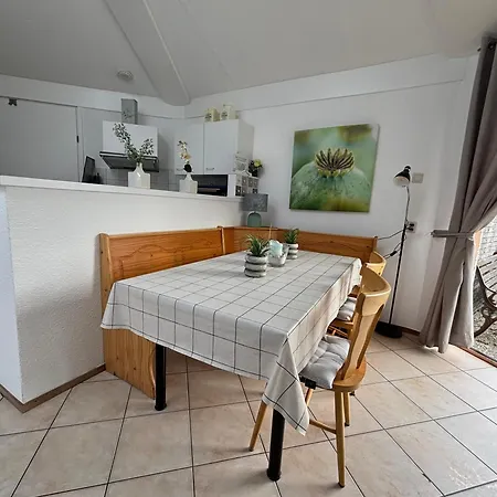Holiday home Zeester 61 Julianadorp